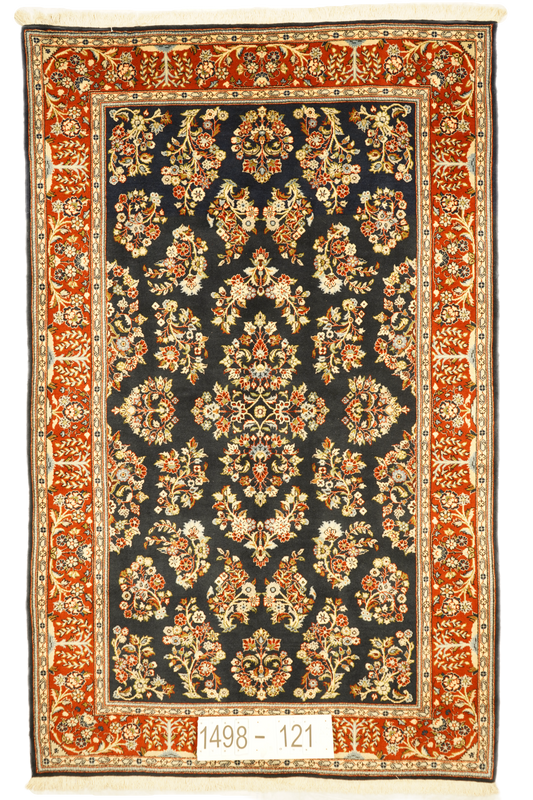 Hand knotted Oriental carpet "Sarough" 248 x 155 cm - Farhadian.com