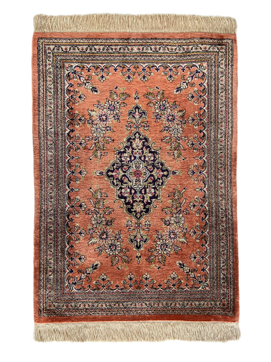 Seidenteppich aus Ghom 80 x 56cm - Farhadian.com