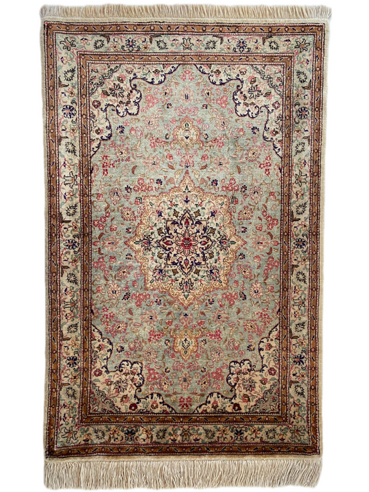 Seidenteppich aus Ghom 91 x 58cm - Farhadian.com
