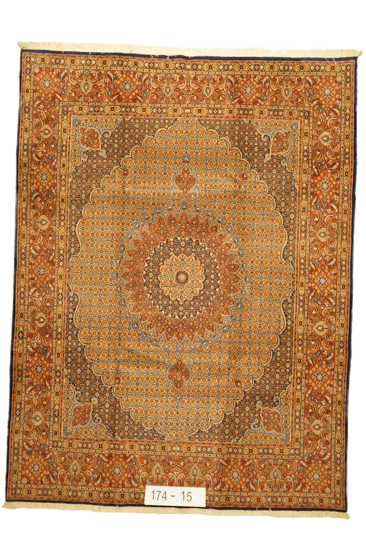 Hand knotted Oriental carpet "Dorokhsch" 332 x 250 cm - Farhadian.com